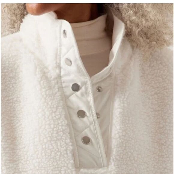 Athleta Magnolia white Cozy 3/4 snap Sherpa Size L - Picture 5 of 14